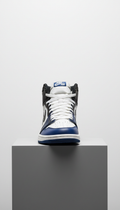 Air Jordan 1 Retro High Royal Toe